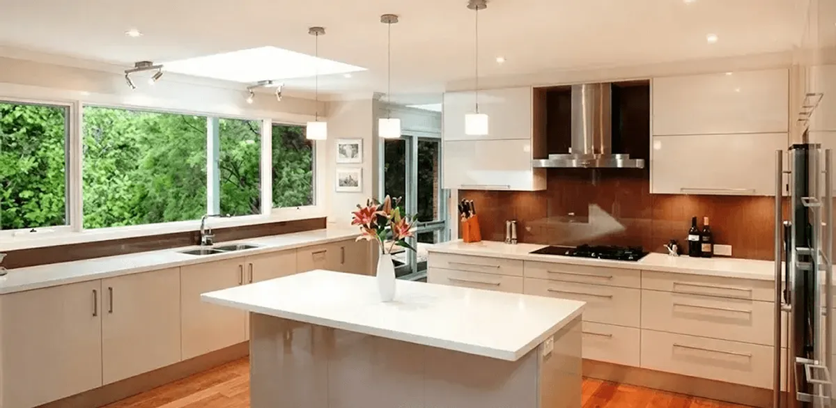 Kitchen cabinet refacing and remodel results in a modern kitchen in Chandler, AZ